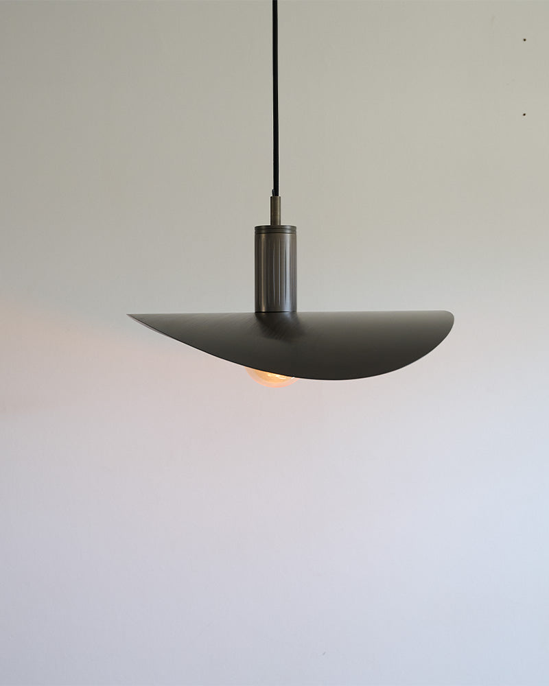 Leaf Luminar Pendant Lamp Medium | Browned Brass