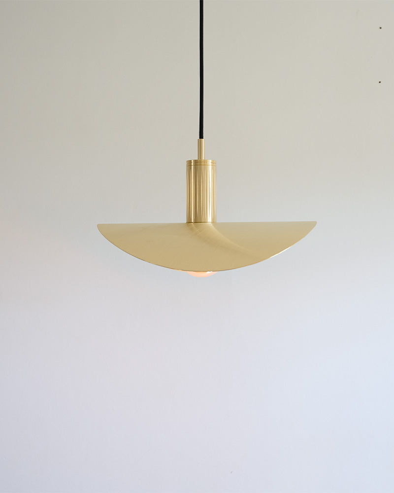 Leaf Pendel Medium | Messing