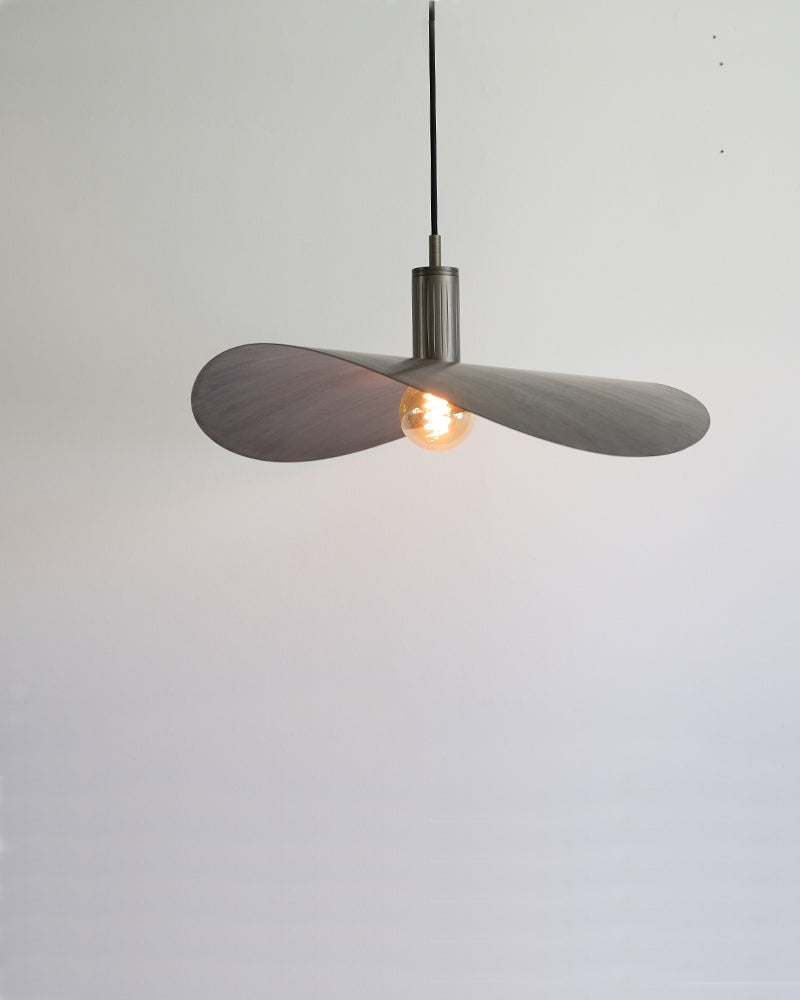 Leaf Pendel Stor | Bruneret Messing